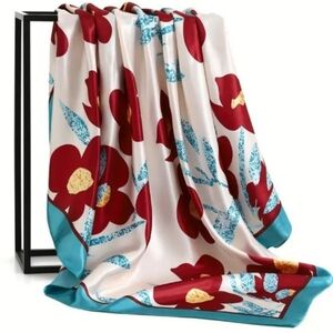 🐎NEW! Beautiful Floral Silk Scarf OS